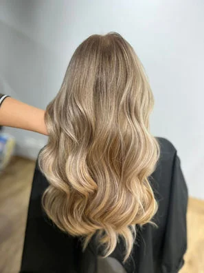Balayage & Highlights im Friseur New Look